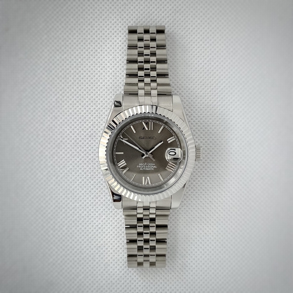 Seiko Custom built watch - nh35 - sapphire crystal- oyster - Picture 2 of 4